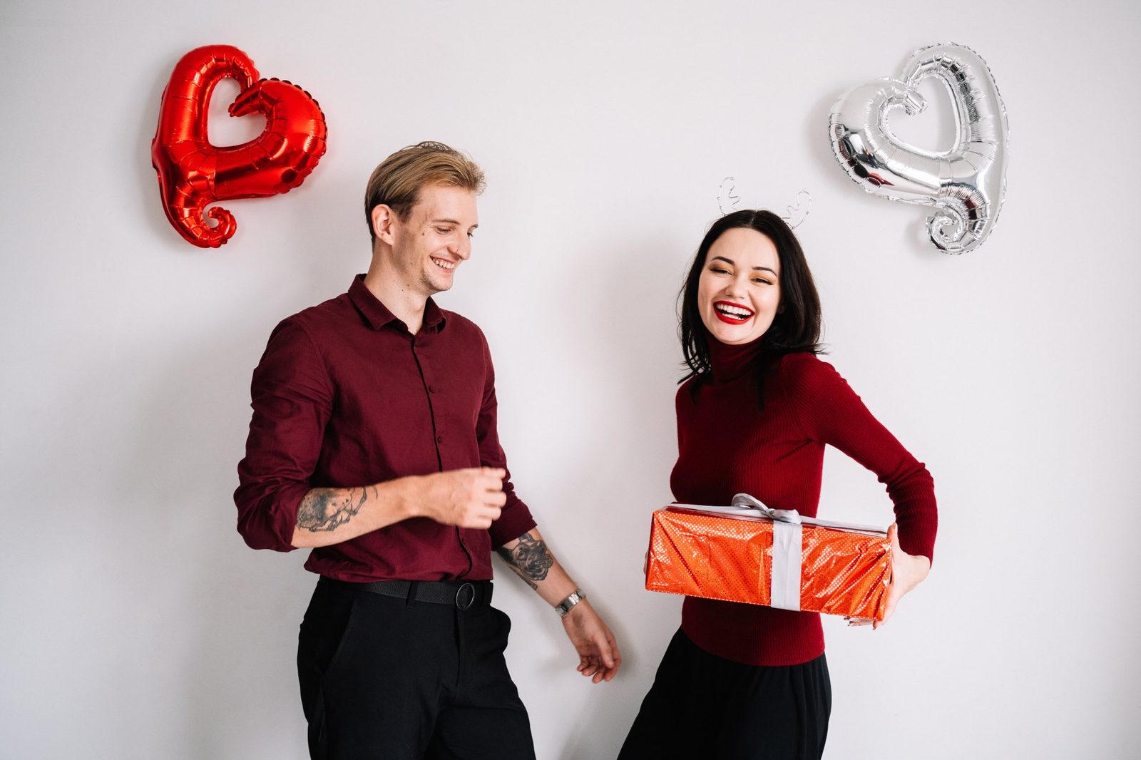 5 Things to Get Your Girlfriend on Valentine's Day
