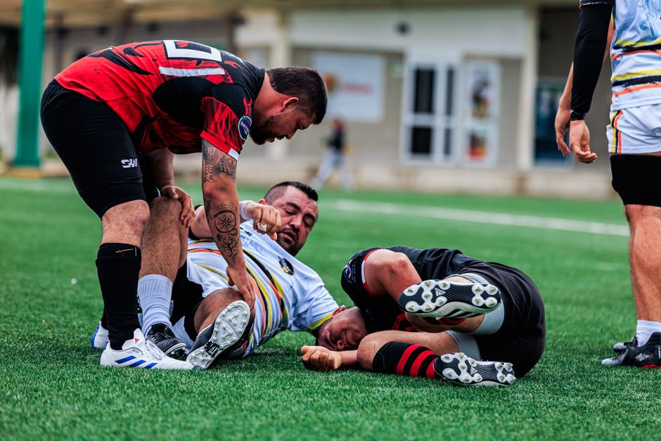 Adam Reynolds Forced Off for HIA After Heavy Collision with Greg Marzhew
