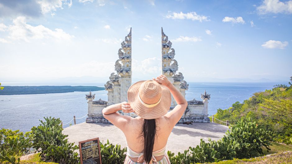 Bali Cracks Down on Sponsored Social Media Posts: Australian Travellers Face Arrest and Deportation