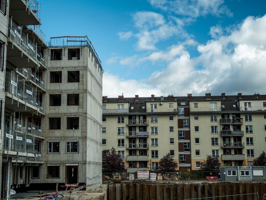 Bathla Group collapse: Rival developers may be called in to complete thousands of NSW homes