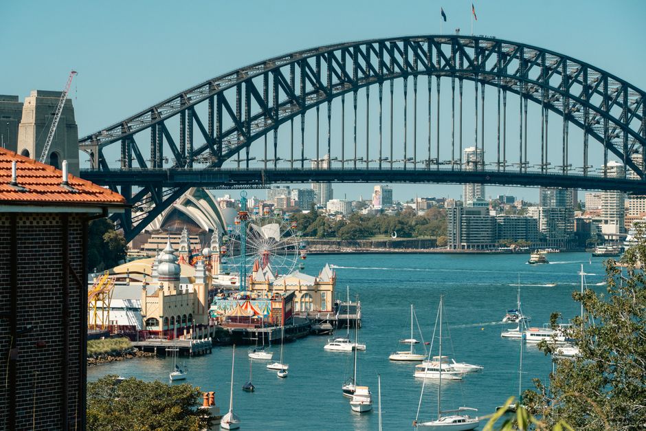 British expat Annie Symonds returned to the UK after seven years in Sydney — then moved back to Australia six months later