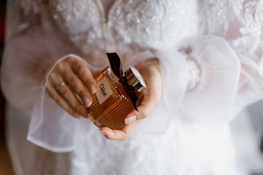Sydney Couples Are Swapping Traditional Wedding Favours for Fragrance