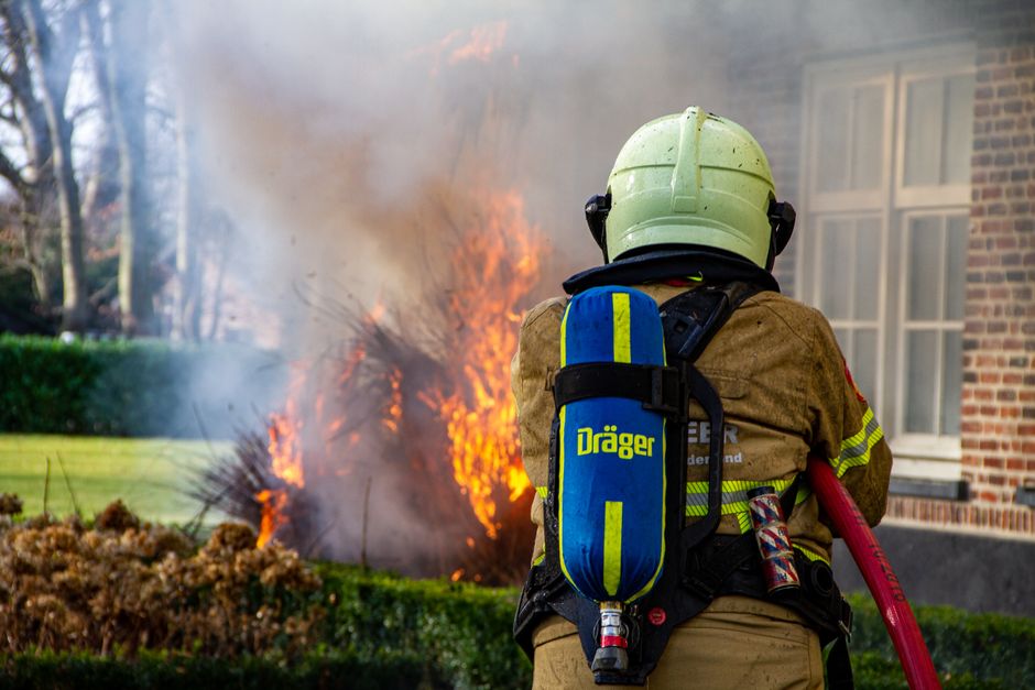 Man Dies After Barricading Himself Inside Burning Unit on NSW South Coast