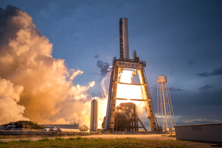 SpaceX rocket set to slam into the moon at 8,700 km/h in unintended lunar collision