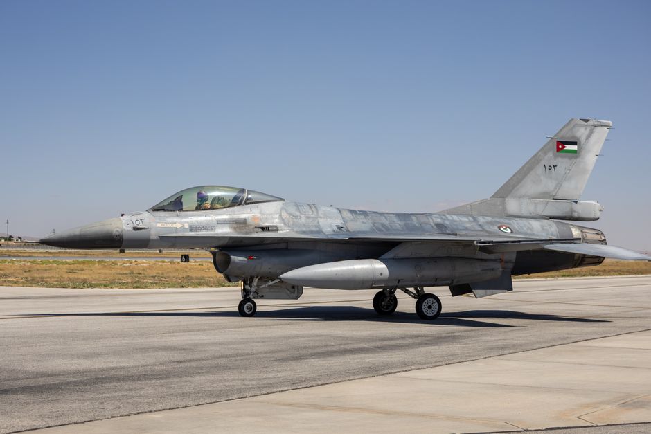 Trump orders retaliatory strikes on Iran after two US troops killed in Jordan attack