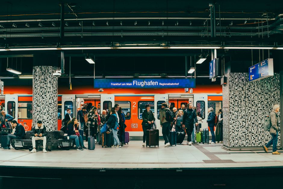 Victoria's Regional Rail Network Stays Shut for Second Day After Telstra Outage